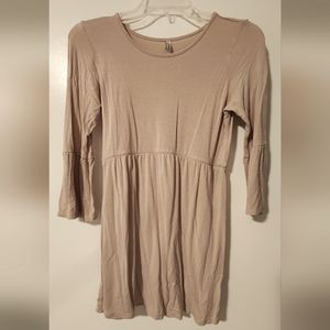 Mother bee quarter sleeve maternity top